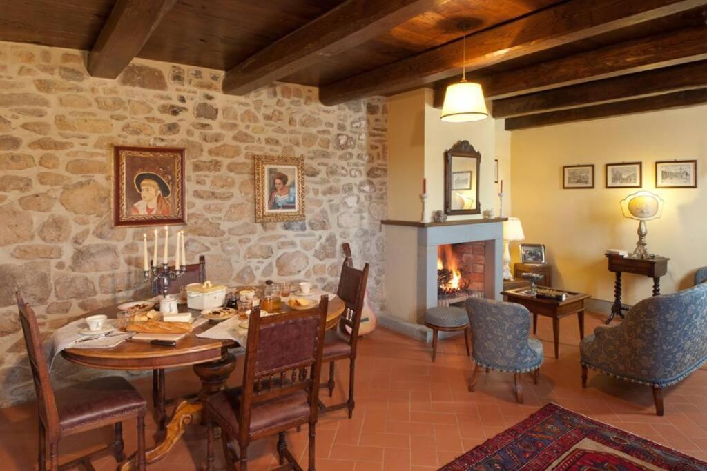 Villa Liz Tuscany, Private Pool, Hot Tub, Property Fenced, Pets Allowed Поппи Экстерьер фото