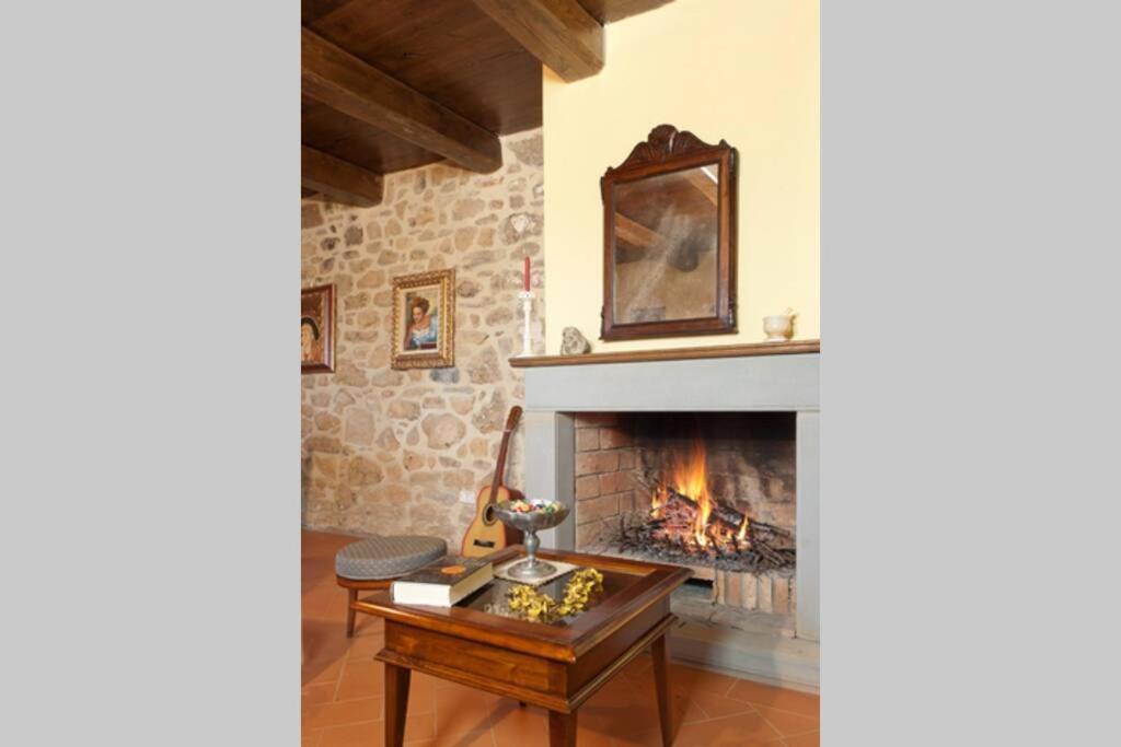Villa Liz Tuscany, Private Pool, Hot Tub, Property Fenced, Pets Allowed Поппи Экстерьер фото